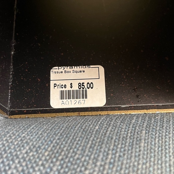 THE PYRAMID COLLECTION METAL TISSUE BOX - Picture 6 of 7